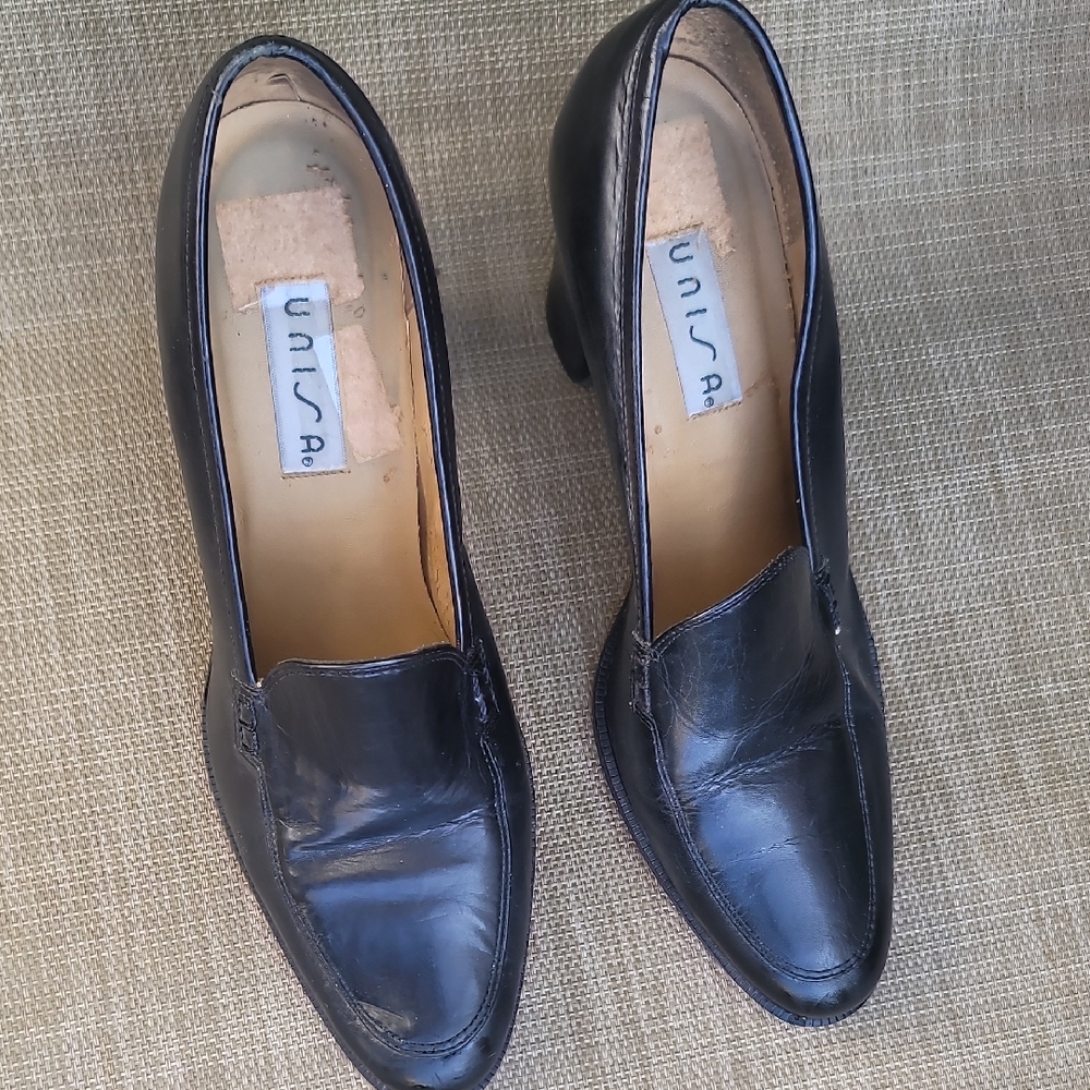 VTG Unisa Classic Black Grandma Heels. SZ 8.5
